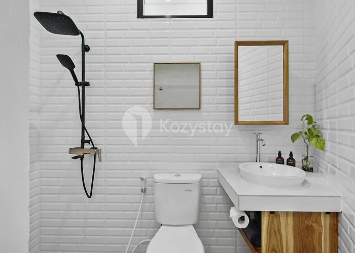Aila By Kozystay - *